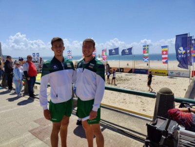 България в Топ 16 на Европейското по плажен волейбол за мъже до 22 години
