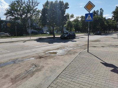 24 часа след обилните валежи ремонтираха и отвориха за движение кръстовище в Благоевград