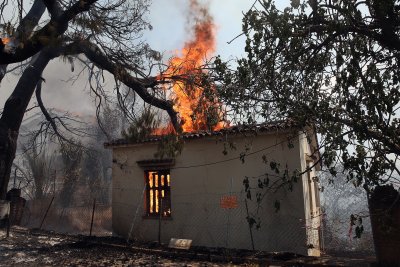 Висок риск от пожари в Гърция - температурите ще достигнат 39°