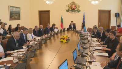 Петков: Всяко предложение за РСМ, което се отклонява от позицията ни, ще минава през парламента