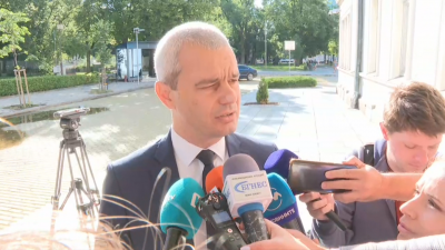 Костадин Костадинов: Най-важното е да разберем дали премиерът си е позволявал да води двойна дипломация