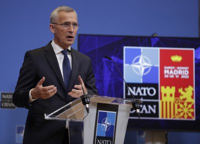 НАТО предвижда силите за бързо реагиране да достигнат до 300 000