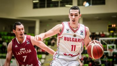 Българският баскетболен национал Йордан Минчев през следващия сезон отново ще