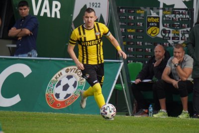 Тодор Неделев ще бъде награден за "Футболист на футболистите" преди мача срещу Хебър