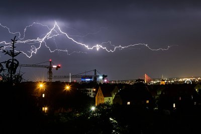 Силни бури и градушки удариха Полша и Чехия