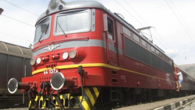 Инцидент с влак по маршрута Бургас - София на гара Подуяне