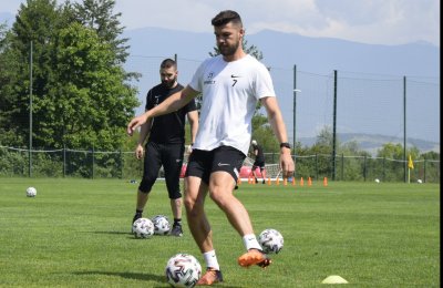 Национал от Локомотив Пловдив ще отсъства от терените почти месец