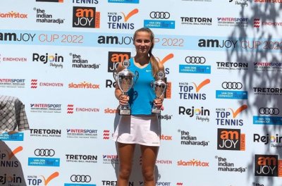 Росица Денчева спечели титлата на сингъл при девойките на турнира