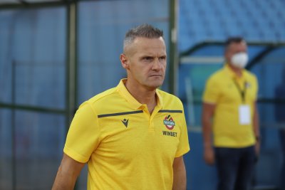 Старши треньорът на Ботев Пловдив Валентич изрази увереност че АПОЕЛ