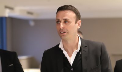 Бившият футболист на ЦСКА Димитър Бербатов ще зарадва младите фенове