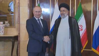 Руският президент Владимир Путин пристигна в Техеран за форум с