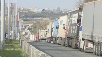 Русенци готвят дългосрочна блокада на "Дунав мост"