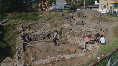 Подновиха проучванията на Източната порта на Филипопол Екип от археолози