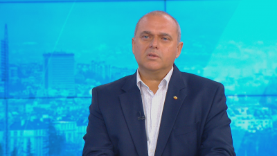 Искрен Веселинов: Една от задачите на ВМРО е да има представителство от българофили в следващия парламент