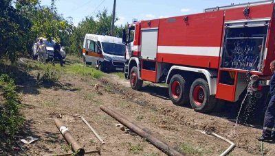 Пожар край вилна зона "Росенец", има загинал