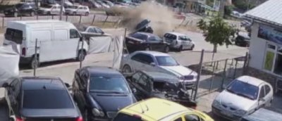 19-годишен причини зрелищна катастрофа във Видин, малко след като регистрира автомобила си