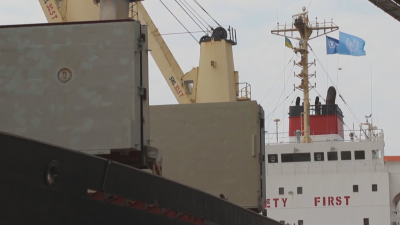 Кораб със зърно отплава от Одеса за Африка