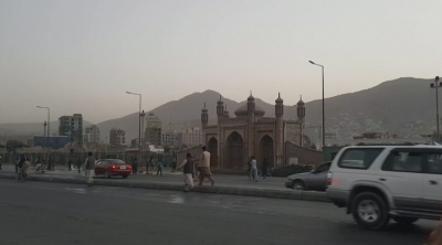 21 души са загинали при експлозия в джамия в Кабул