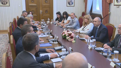Президентът Румен Радев се среща със собственика и ръководството на