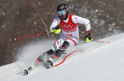 Двуседмичен лагер в Белгия провежда националът в алпийските ни ски