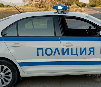 Полицаи от РУ Видин задържаха 19 годишен шофьор предизвикал пътен инцидент и