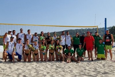Приключи турнирът по плажен волейбол за мъже и жени във