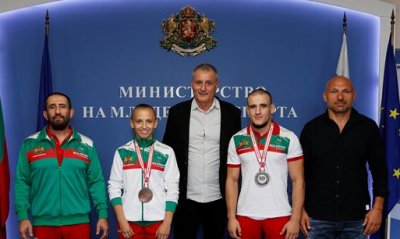 Заместник министърът на младежта и спорта Петър Георгиев се срещна със