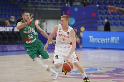 Националният отбор на България по баскетбол за мъже е изпълнен