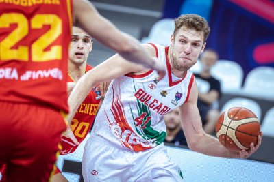 Българският национален отбор по баскетбол излиза за предпоследния си мач