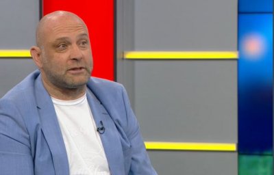 Тити Папазов спази обещанието си, плати дълг на Левски