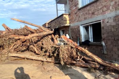 Огромни са щетите в селата Каравелово и Богдан след наводнението (Снимки)