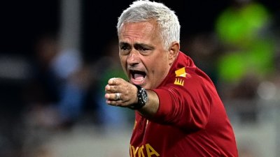 Треньорът на Рома Жозе Моуриньо остана крайно недоволен от загубата