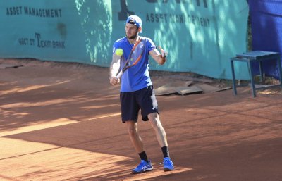 Габриел Донев се класира за втория кръг на тенис турнир в Румъния