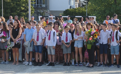 Над 600 украински деца влязоха в клас във Варна 15