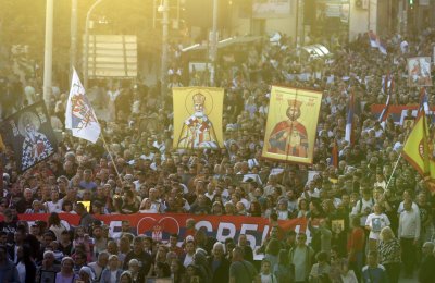 Ново шествие срещу провеждането на европейски прайд в Белград
