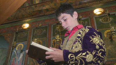 13-годишно момче е най-младият иподякон в Благоевградско