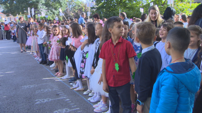 Започна новата учебна година за над 700 хиляди български ученици