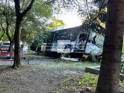 Тежка катастрофа с автобус от градския транспорт в София Инцидентът