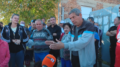 Хора от пострадалото от наводненията карловско село Каравелово учредиха инициатива