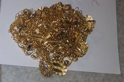 Заловиха близо 1 кг контрабандни златни накити на пункта в Малко Търново