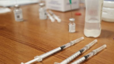 МЗ започна снабдяването на личните лекари и аптеките с противогрипни ваксини