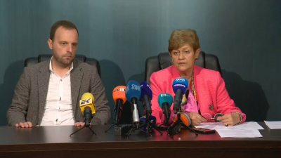 Административният ръководител на Софийска градска прокуратура Илиана Кирилова дава брифинг