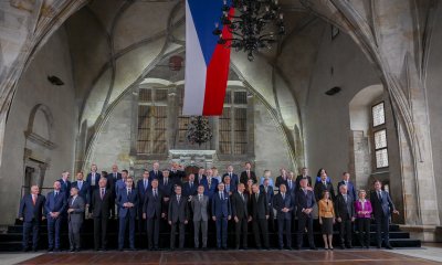 От нашите пратеници: Лидерите на 44 държави са в Прага за заседанието на Европейската политическа общност