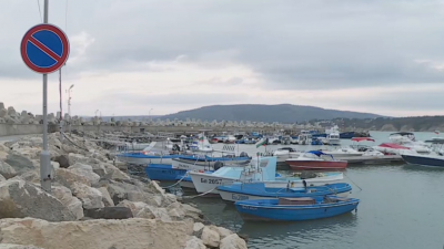 Ремонтират рибарското пристанище в град Бяла