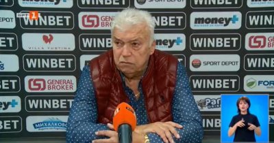 Бившият селекционер на българския национален отбор по футбол се надява