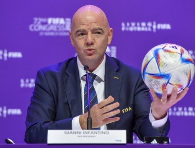 Южна Америка ще подкрепи Инфантино на предстоящите избори за президент на ФИФА