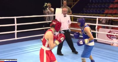 Севда Асенова е на четвъртфинал на европейското първенство по бокс