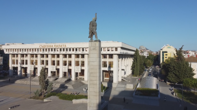 Местна организация иска премахането на паметника "Альоша" в Бургас