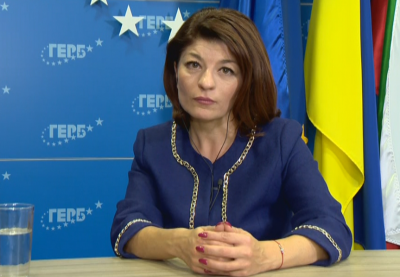 Десислава Атанасова: Няма да оттеглим Росен Желязков, но сме склонни на разговори за ротационен председател на НС