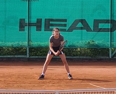 Елизара Янева и Адрияно Дженев се класираха за четвъртфиналите на турнир от ITF в Унгария